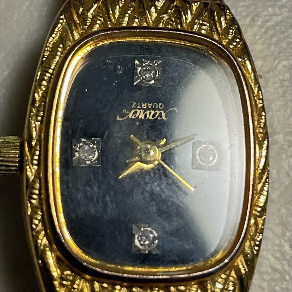 Vintage Xavier Gold Tone Watch - Picture 8 of 8